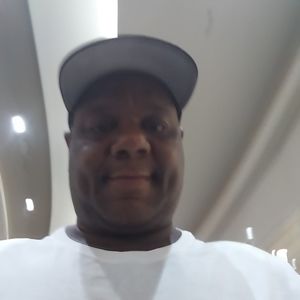 Meet your Posher, Kenneth